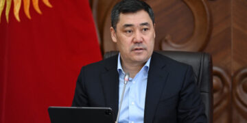 Президент Кыргызстана заступился за премьер-министра Акылбека Жапарова